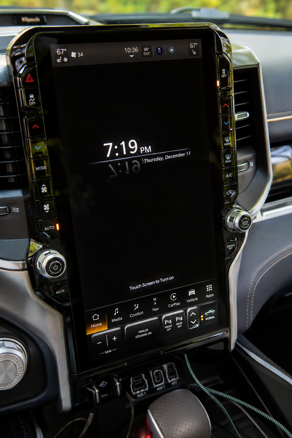 2025-2026 RAM 1500 OEM Uconnect 5 Infotainment System with 14.5-inch Screen