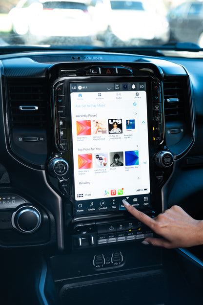 2019-2021 RAM 2500/3500 UBQ Uconnect 5 Upgrade kit with 12-inch Touchscreen including Wireless Apple CarPlay / Android Auto