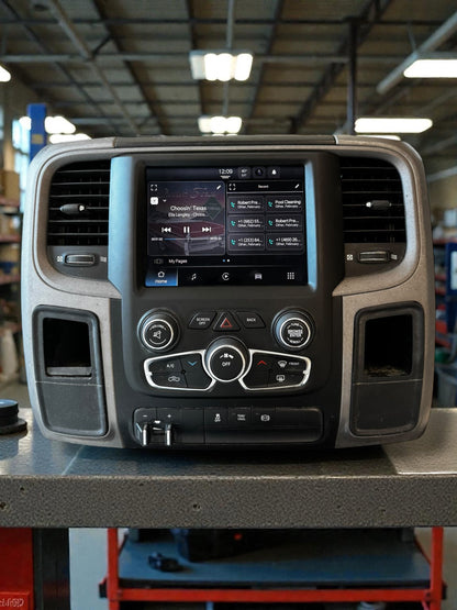 2013+ Ram 1500 Classic & 2013-2018 Heavy Duty Uconnect 5 UBD Upgrade Kit – 8.4-Inch Display with Wireless Apple CarPlay & Android Auto